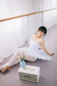 Bold and Beautiful: Feng Mu Mu AINY in YiTuYu Art Language Vol.5262 - image 39