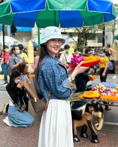 Exploring the Natural Beauty and Everyday Style of Miss Grand Vietnam 2024 Que Anh - image 5