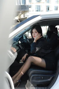 Elegant Portrait Gallery featuring Xiao Bao in the IESS Series Talk in the Car - image 46