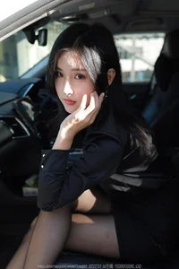 Elegant Portrait Gallery featuring Xiao Bao in the IESS Series Talk in the Car - image 70