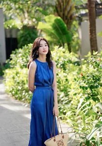 Rising Beauty Pageant Star Gains Attention for Striking Resemblance to Miss Vietnam Dang Thu Thao - image 7