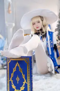 Coser Jiu Qi Miao as Phoebe: Elegant Mystery in Every Frame (44P) - image 7