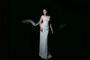 Ethereal elegance in white: A cinematic portrait - image 8