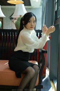 Urban Sophistication: Wanping in Black Hosiery at the Coffee House - image 17