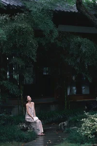 Elegant Portraiture in YiTuYu Art Language Vol.5610 Featuring Hui Hui - image 4