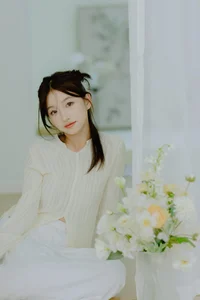 Aesthetic Excellence in Art Language Vol.6041 with Yu Er - image 1
