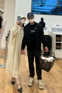 Quang Hai and Chu Thanh Huyen: A Look at Their Stylish Couple Fashion - image 0