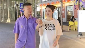 Quang Hai and Chu Thanh Huyen: A Look at Their Stylish Couple Fashion - image 7