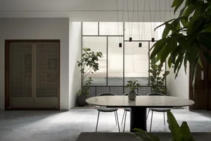 Modern Urban Townhouse Architecture: Innovative Recessed Facade Design for Contemporary City Living - image 4