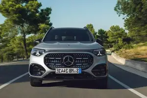 Discover the 2026 Mercedes-Benz GLB: A 7-Seater Electric SUV Conquering Snowy Peaks with an Impressive 630km Range. - image 6