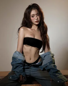 Radiant Beauty and Grace: Capturing the Best Moments of Dong Nai’s Viral Hot Girl - image 2