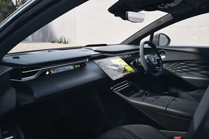Lotus Eletre PHEV 939HP: The Ultimate Fusion of Power and Futuristic Design - image 1