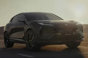 Lotus Eletre PHEV 939HP: The Ultimate Fusion of Power and Futuristic Design - image 6