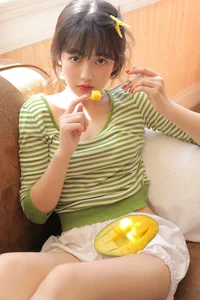Stunning Visuals of Zhou Zi Xin in YiTuYu Art Language Vol.5815 - image 13