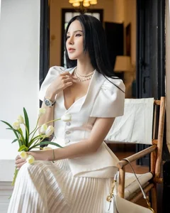 Diep Lam Anh Redefines Luxury Fashion with Sophisticated Designer Outfits and High-End Style - image 3