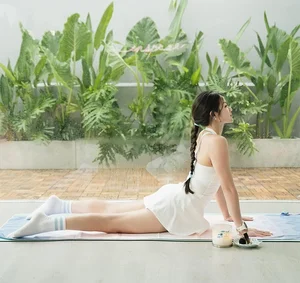 Fitness and Flexibility: How Yoga Transformed a Lifestyle Icon - image 5
