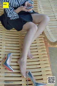 Lai Lai in Silver Stilettos: High-Fashion Sophistication in 丝享家147 - image 77