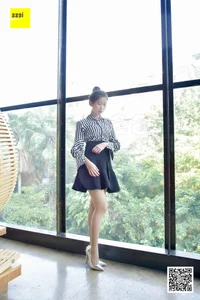 Lai Lai in Silver Stilettos: High-Fashion Sophistication in 丝享家147 - image 6
