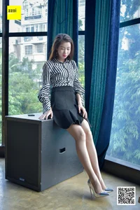 Lai Lai in Silver Stilettos: High-Fashion Sophistication in 丝享家147 - image 64