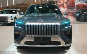 Zeekr 8X: The 1,400 HP Luxury PHEV SUV with 1,200km Range - image 11