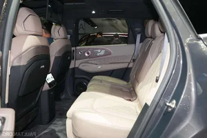 Zeekr 8X: The 1,400 HP Luxury PHEV SUV with 1,200km Range - image 10
