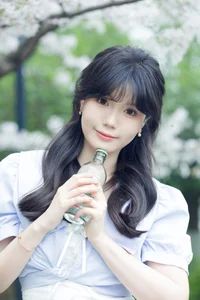 Vibrant Summer Vibes in YiTuYu Vol.6855 Cao Mei Xi Mi Lu - image 1