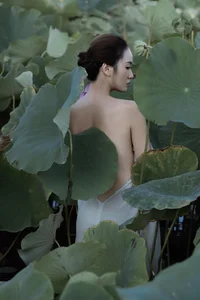YiTuYu Art Language Vol.10310: Capturing the Aesthetic Charm of Model Hanhan - image 21
