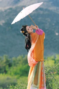 Zhao Min Featured in YiTuYu Art Language Vol.7269 Gallery - image 2