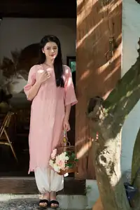 Elegant Vietnamese Beauty: Discovering a Girl's Grace in Gentle Sunlight - image 10