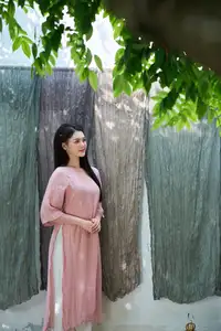 Elegant Vietnamese Beauty: Discovering a Girl's Grace in Gentle Sunlight - image 11