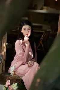 Elegant Vietnamese Beauty: Discovering a Girl's Grace in Gentle Sunlight - image 2