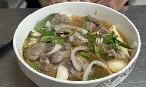 8 New Michelin Selected Restaurants in Saigon for Food Lovers - image 6