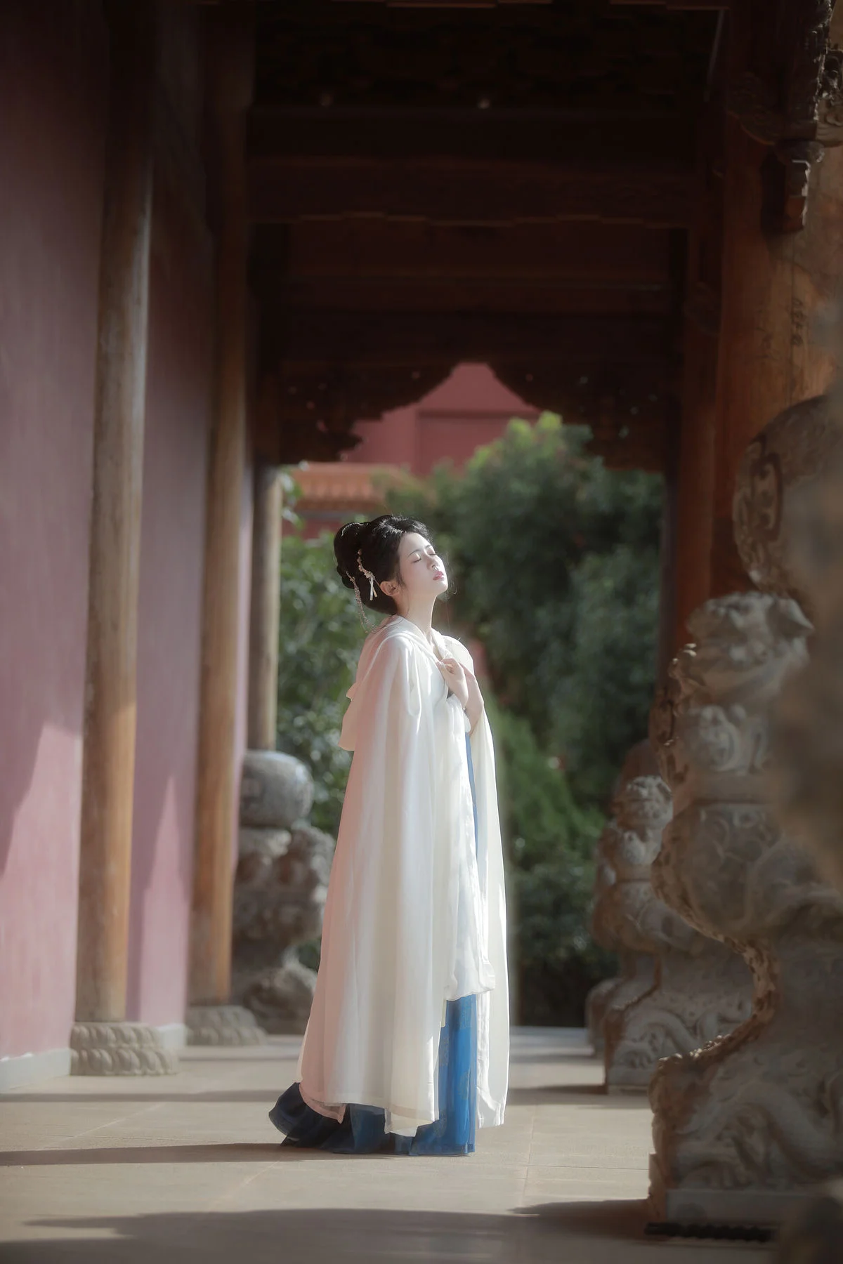 YiTuYu Art Language Vol.7713: The Captivating Elegance of Yi Zhi Mian Mian