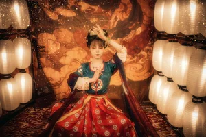 Captivating Portraiture: YiTuYu Art Language Vol.5812 with Zhao Ji Li - image 10