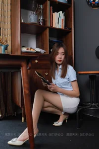 IESS Sixiangjia 825 Xigua Capable Long-Legged Secretary Office Style Gallery - image 61