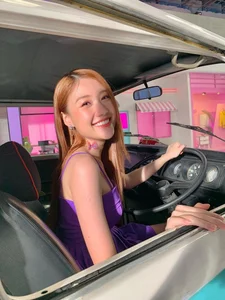 Huynh Uyen An’s Stunning Transformation: Tran Thanh’s Sister Returns with a Bold New Look - image 1