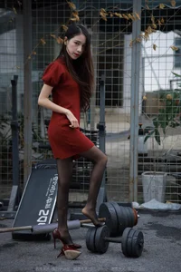 Sophisticated Elegance: Meizi in Wine Red High Heels - image 9