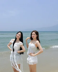 Chi Pu Hosts Chinese Celebrities for an Unforgettable Tour of Vietnam - image 2