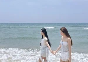 Chi Pu Hosts Chinese Celebrities for an Unforgettable Tour of Vietnam - image 1