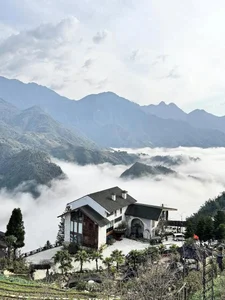 Discover the Breathtaking Beauty of Sa Pa: Vietnam’s Iconic Terraced Rice Fields and Misty Mountain Landscapes - image 1