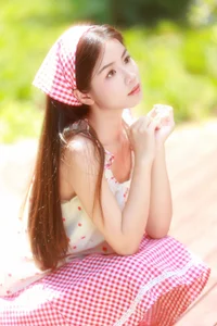 YiTuYu Art Language Vol.5230 Xiao Du Tong Xue Aesthetic Collection - image 4