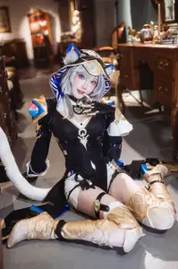 Coser Guaxi Jiang's Stunning Honkai Star Rail Cosplay (16P) - image 11