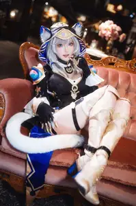 Coser Guaxi Jiang's Stunning Honkai Star Rail Cosplay (16P) - image 4