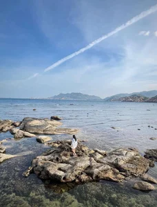 Binh Hung Travel Guide: Choosing Between Budget and Luxury Island Tours - image 3
