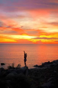 Binh Hung Travel Guide: Choosing Between Budget and Luxury Island Tours - image 2