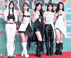 SBS Gayo Daejeon 2024: A Spectacular Battle of Visuals and K-Pop Fashion Icons - image 22