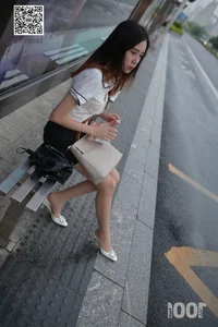 IESS 1001 Nights: Waiting for the Bus 1 - Urban Cinematic Photography - image 6