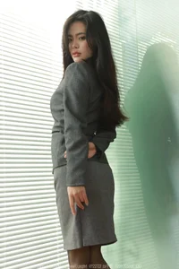 Elegant Leg Modeling Gallery: IESS No.1661 Featuring the Stunning Model Tu Tu - image 21