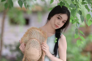 Dynamic Portrayals: YiTuYu Art Language Vol.7444 Wo Bu Shua Niao Gallery - image 19