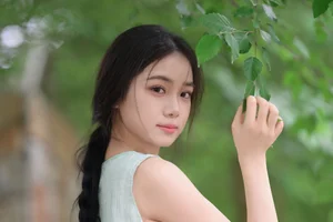Dynamic Portrayals: YiTuYu Art Language Vol.7444 Wo Bu Shua Niao Gallery - image 25